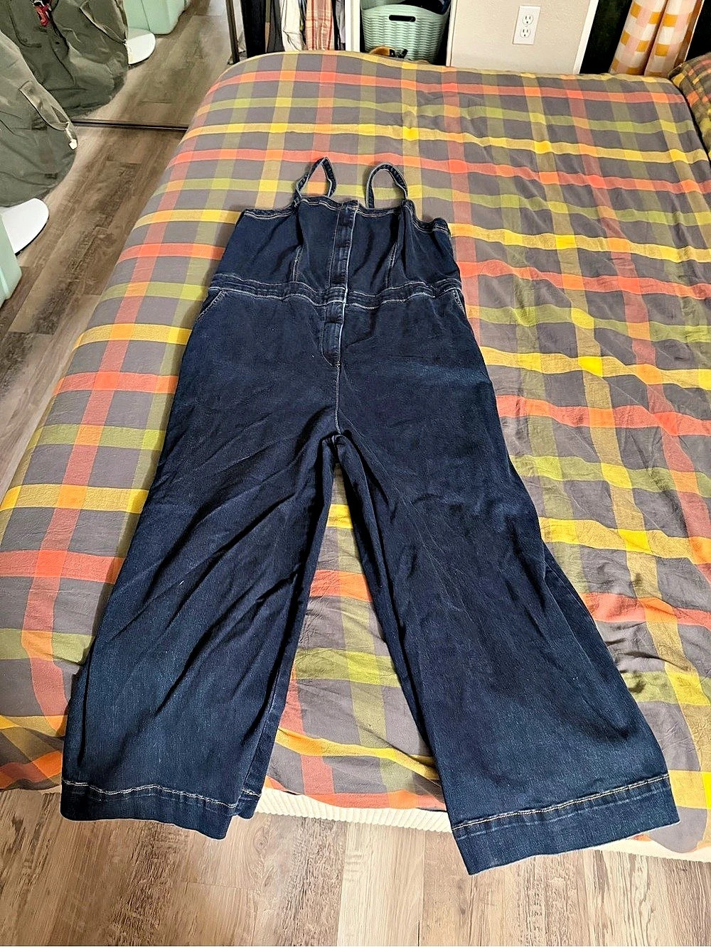 NWOT Plus Size 3X Torrid Dark Wash Denim Wide Leg Jumpsuit